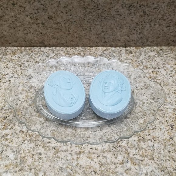 Avon 1976 Bicentennial USA Eagle Platter - George & Martha Washington Soap - Picture 1 of 13